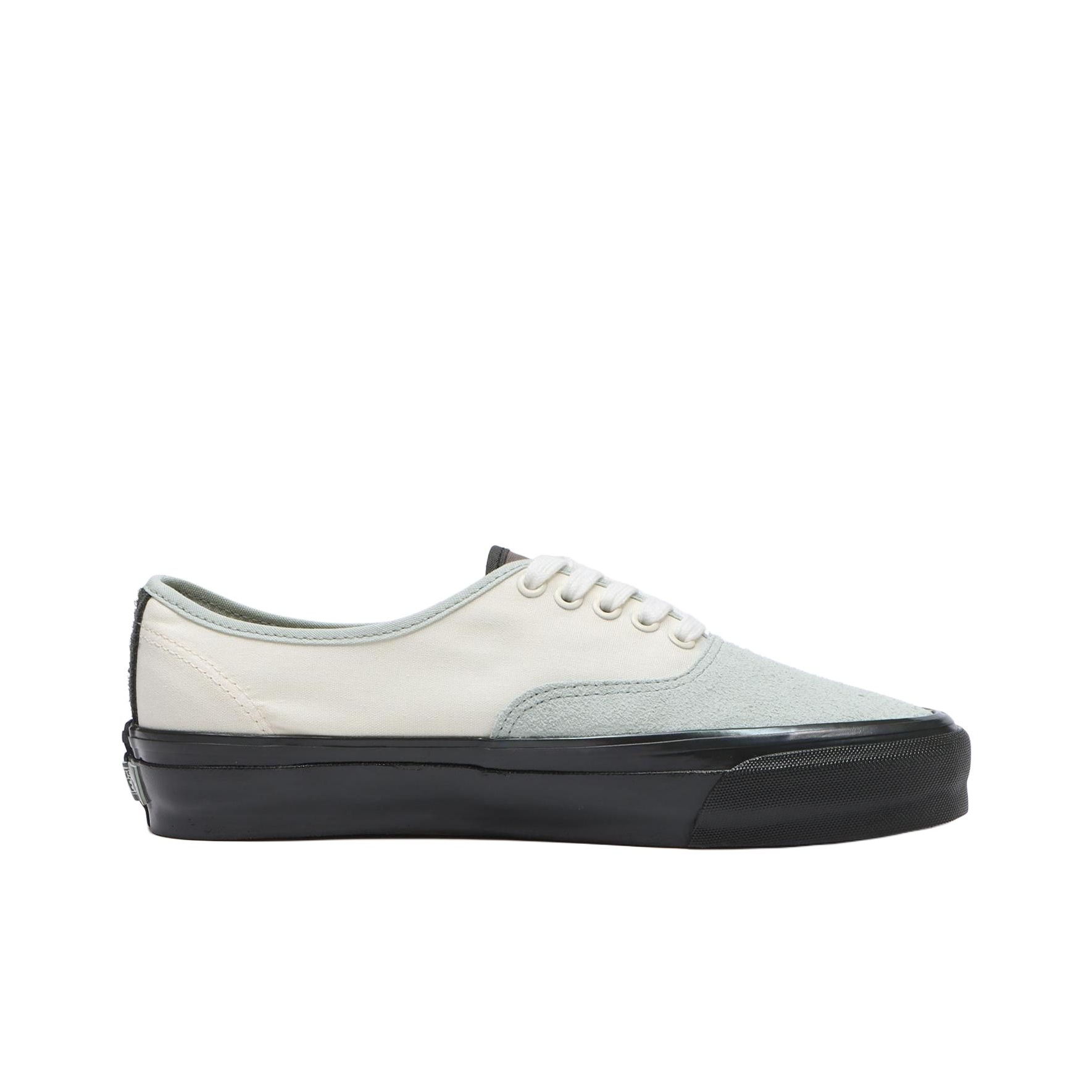 รองเท้าสเก็ตบอร์ด Vans Authent - Vans Shoes Authentic บทวิจารณ์และราคา